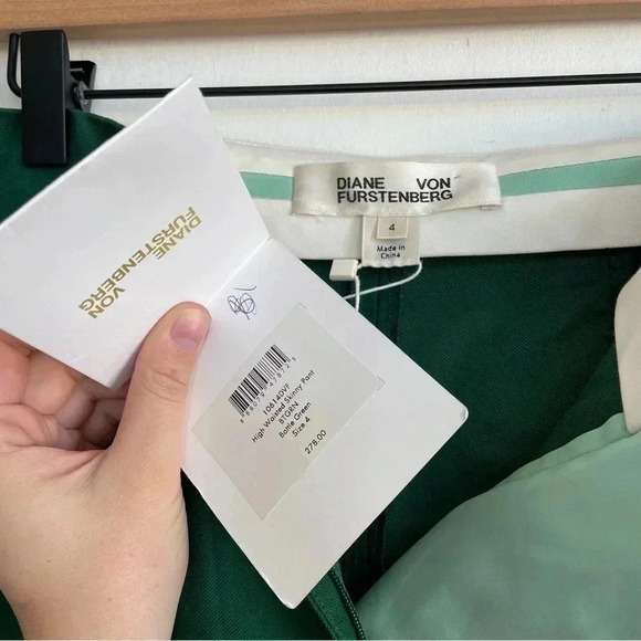 NWT Diane Von Furstenberg High Waisted Skinny Pant Bottle Green Pleated 4 - Picture 7 of 11